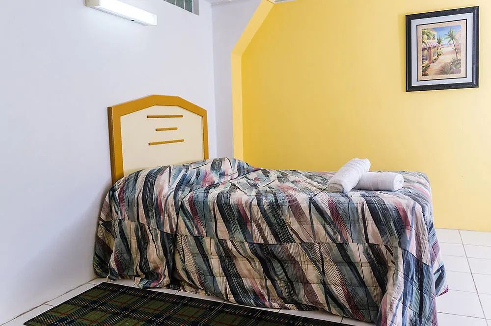 Four Springs Inn Rodney Bay Hotel